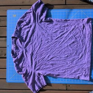 Kit and Ace men's Everyday Crew Size Large, But Medium Fit